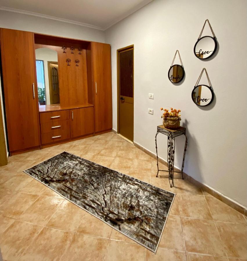 Lucas Apartment 2 Tirana Extérieur photo